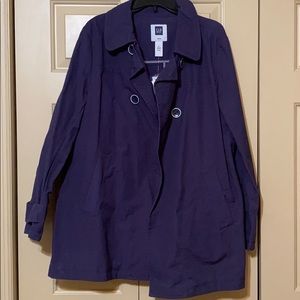 NWT Women’s GAP Navy Blue Rain Coat XL